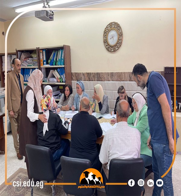 مشاركون في ورشة عمل وحدة ضمان الجودة